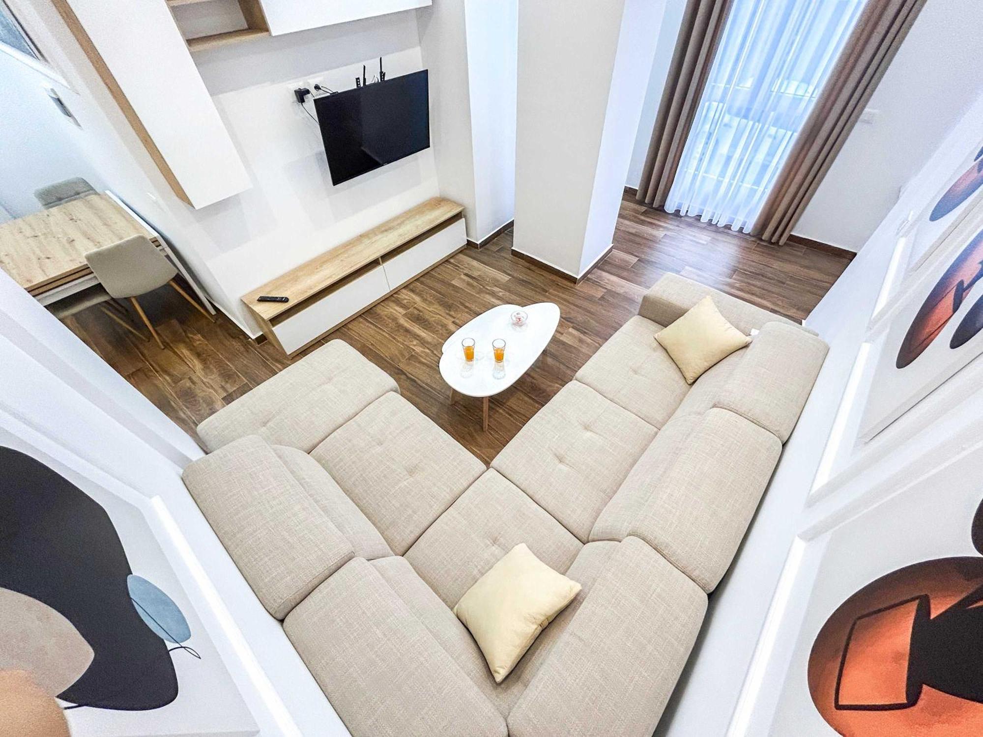 2 Bedroom 1248 *
